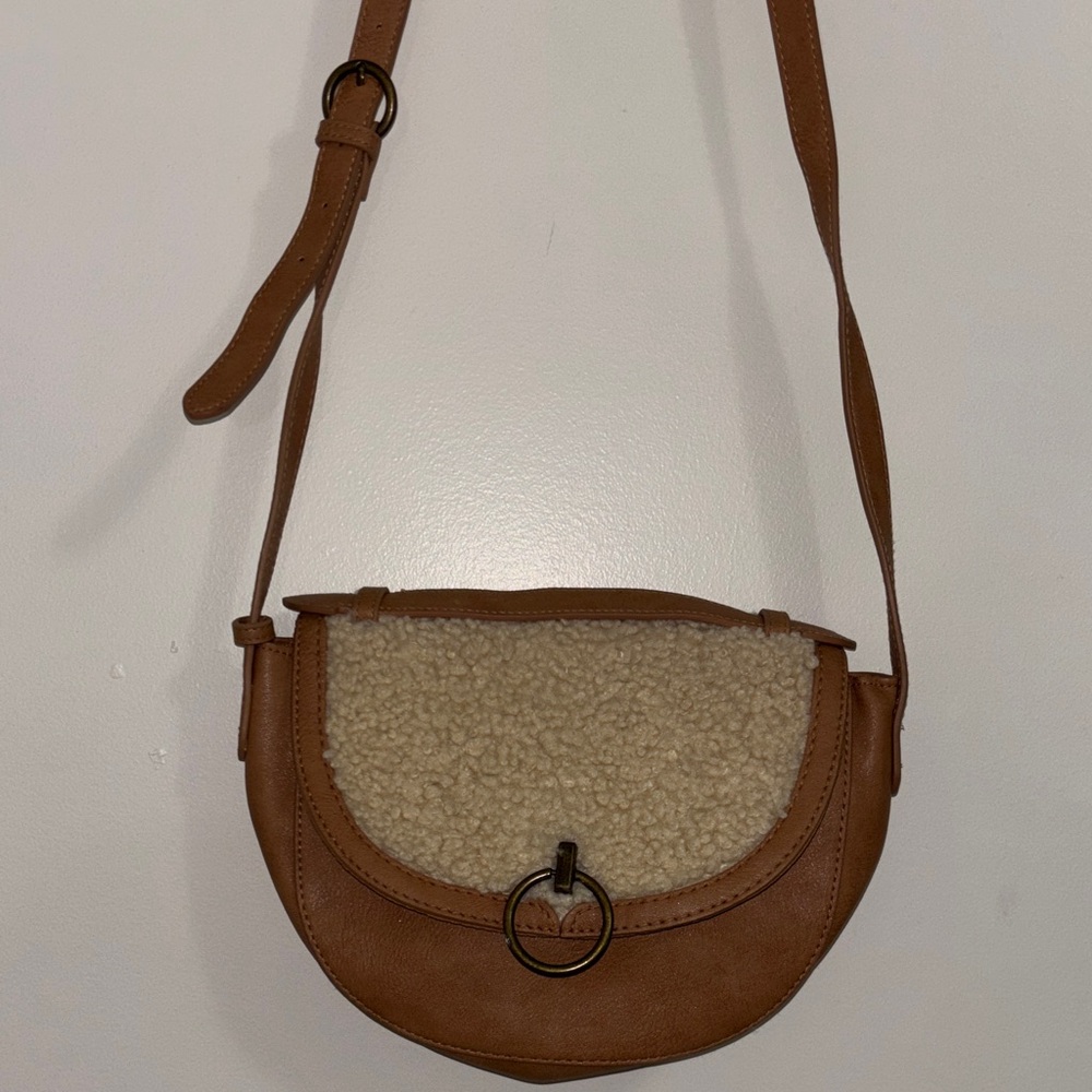 Universal Thread Tan Crossbody Bag with Cream Shearling Panel